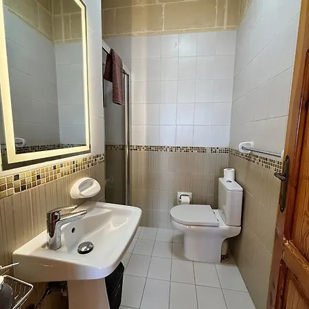 Ta Carmen With Pool 3* Qala