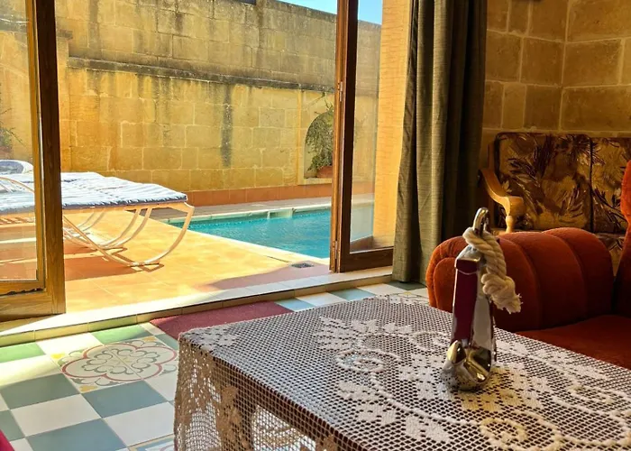 Ta Carmen Pensión Qala