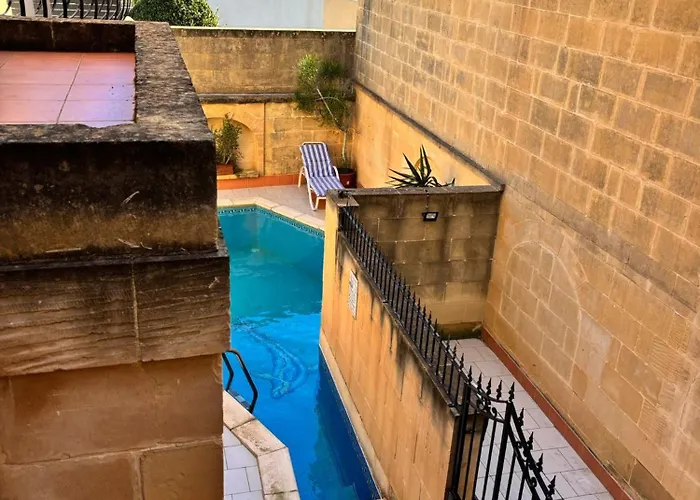 Ta Carmen Pensión Qala